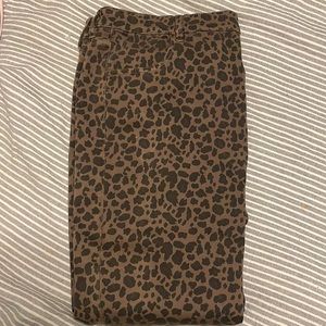 American Eagle leopard print super hi rise jegging